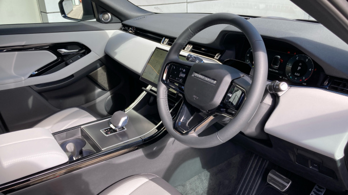 Land Rover Range Rover Evoque 2.0 D200 Hoxton Edition 5dr Auto Diesel Hatchback - Image 26